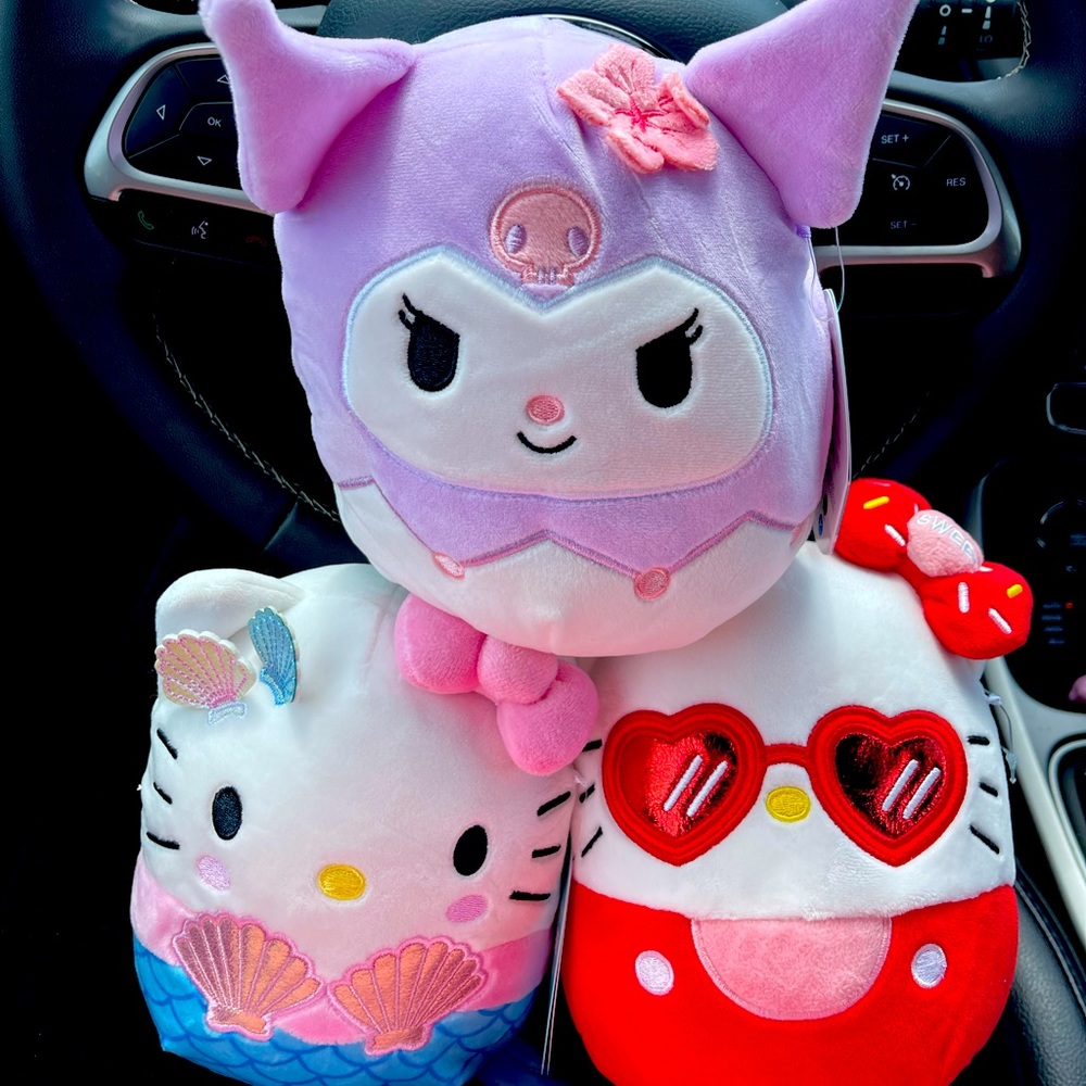 NEW SANRIO, Hello Kitty, Kuromi Squishmallows